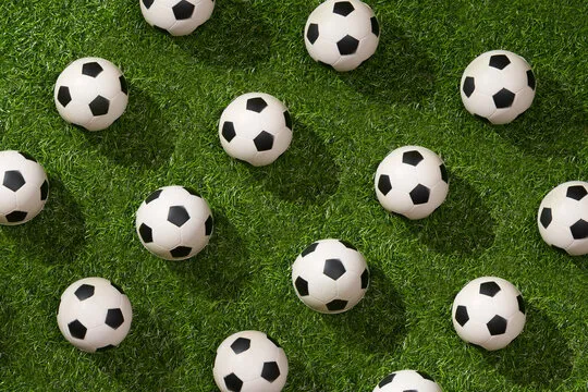 用户在手机上使用 BOB体育 应用